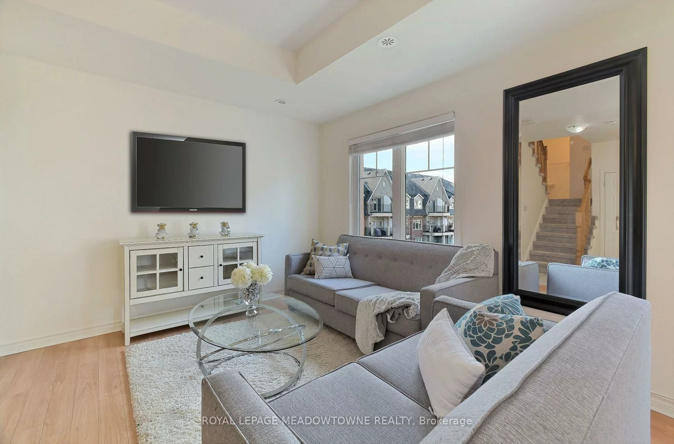 2420, Baronwood, 1019 - WM Westmount, Oakville