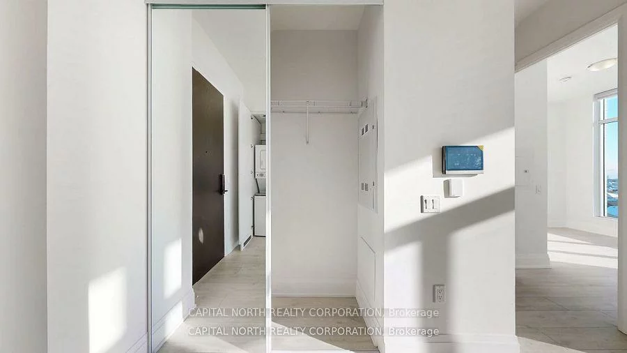 412, Silver Maple, 1010 - JM Joshua Meadows, Oakville