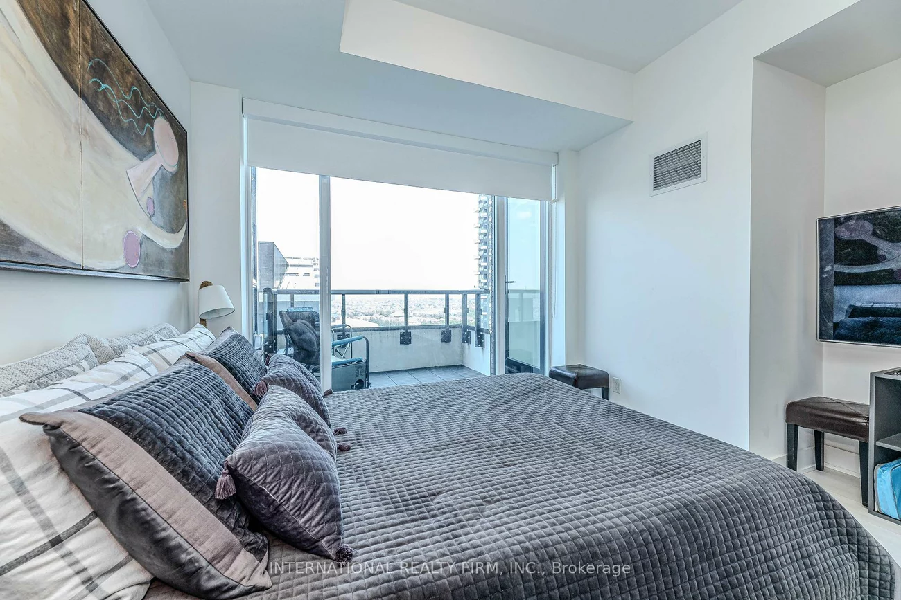 2481, Taunton, 1015 - RO River Oaks, Oakville