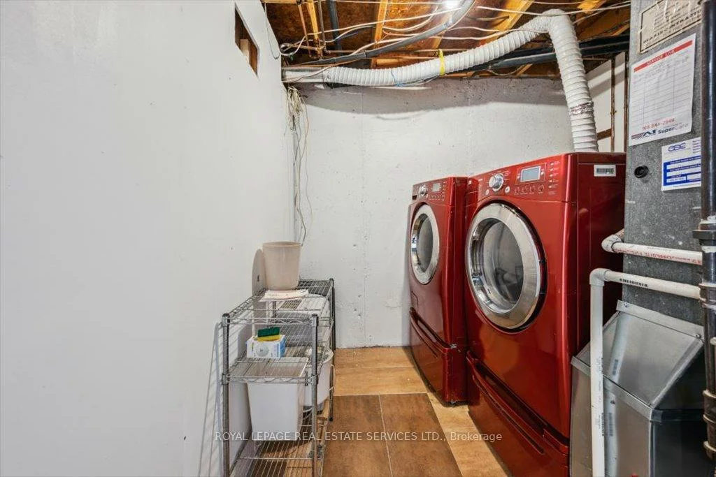 1520, Lancaster, 1005 - FA Falgarwood, Oakville