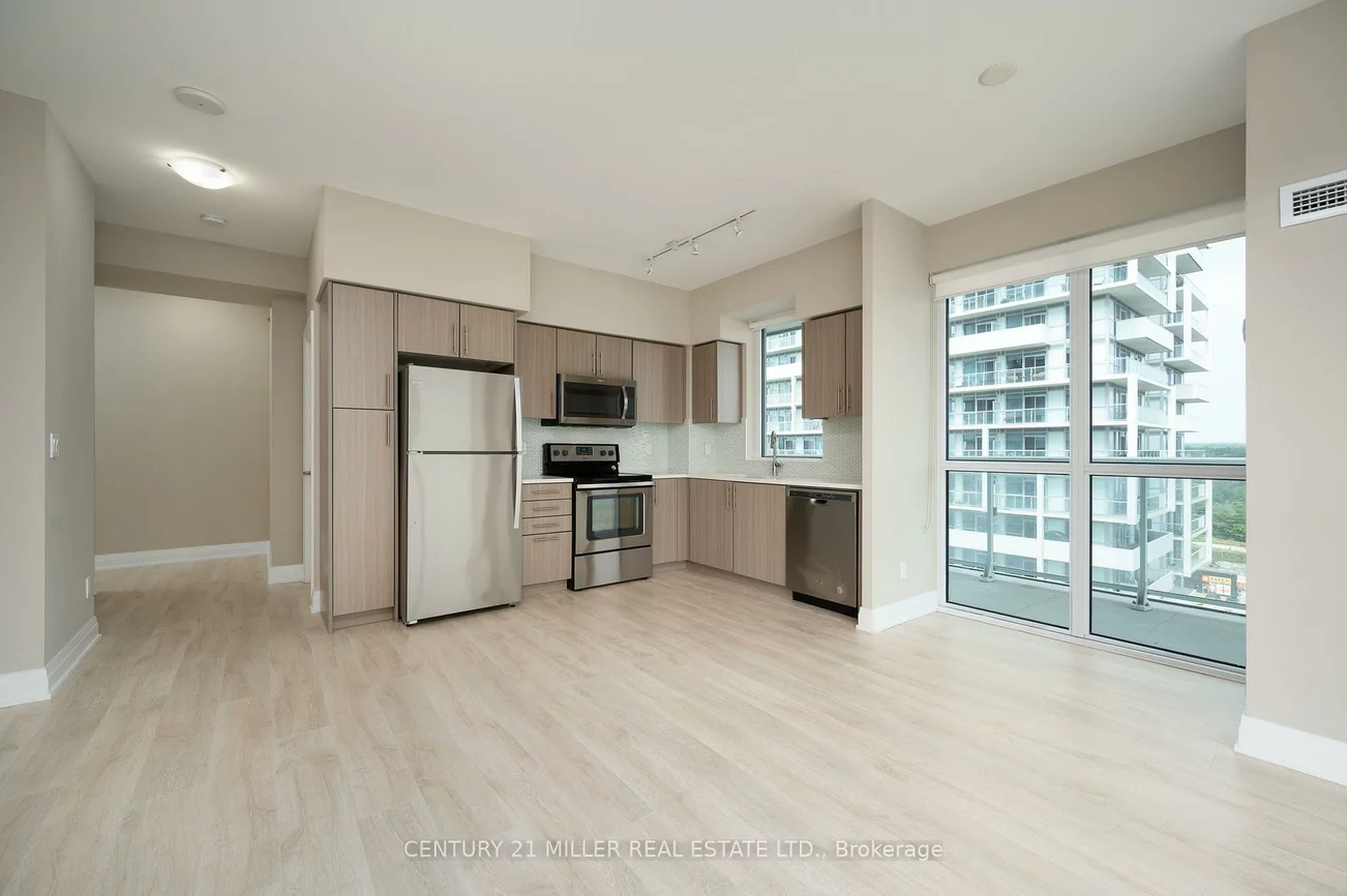 55, Speers, 1014 - QE Queen Elizabeth, Oakville