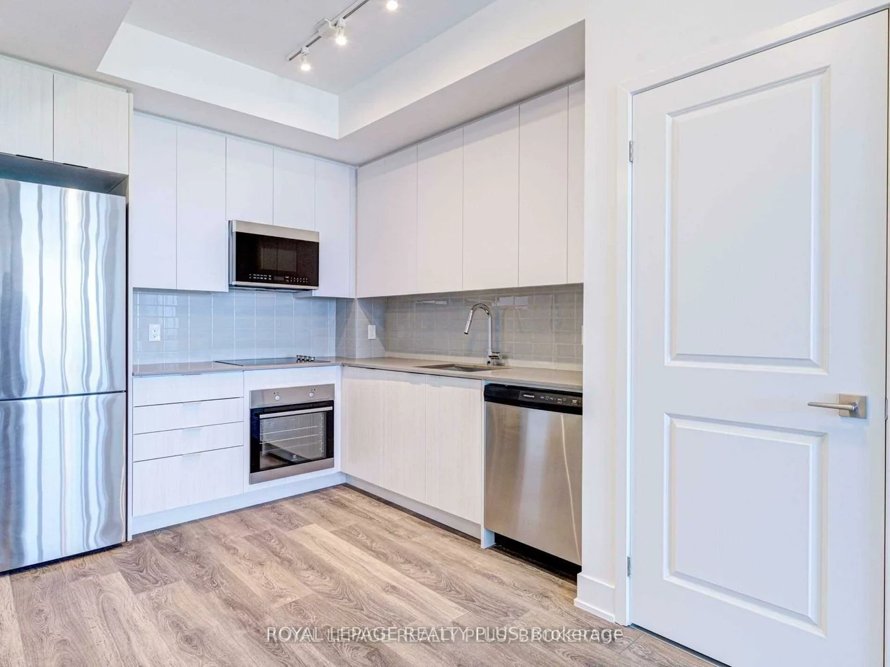 297, Oak Walk, 1015 - RO River Oaks, Oakville