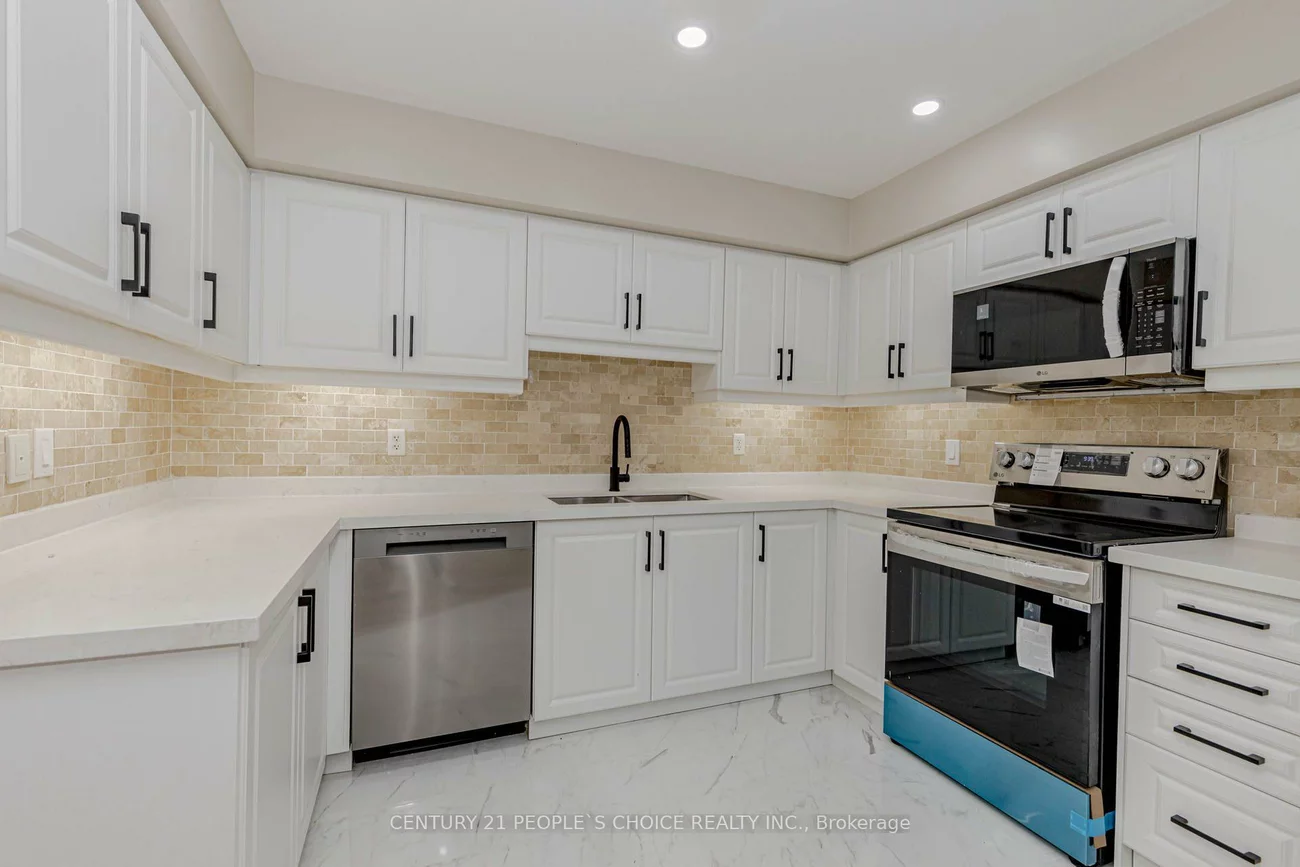 47, Hays, 1015 - RO River Oaks, Oakville