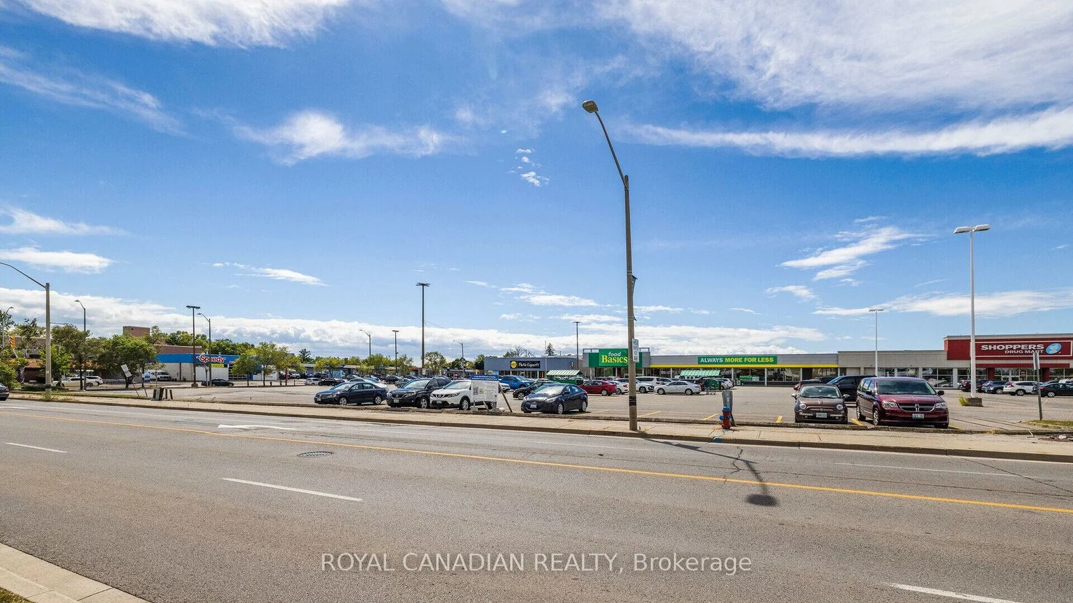 55, Speers, 1002 - CO Central, Oakville