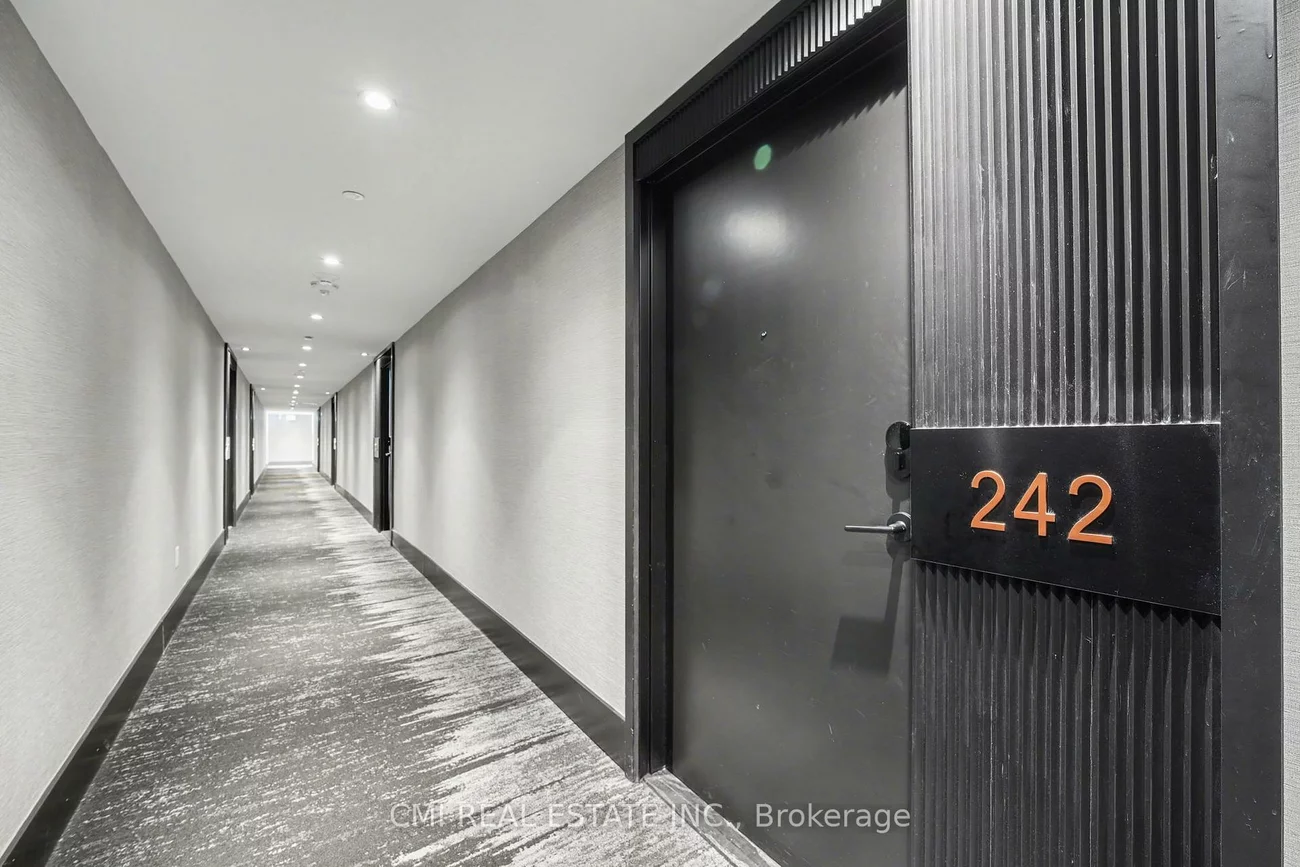 2450, Old Bronte, 1019 - WM Westmount, Oakville