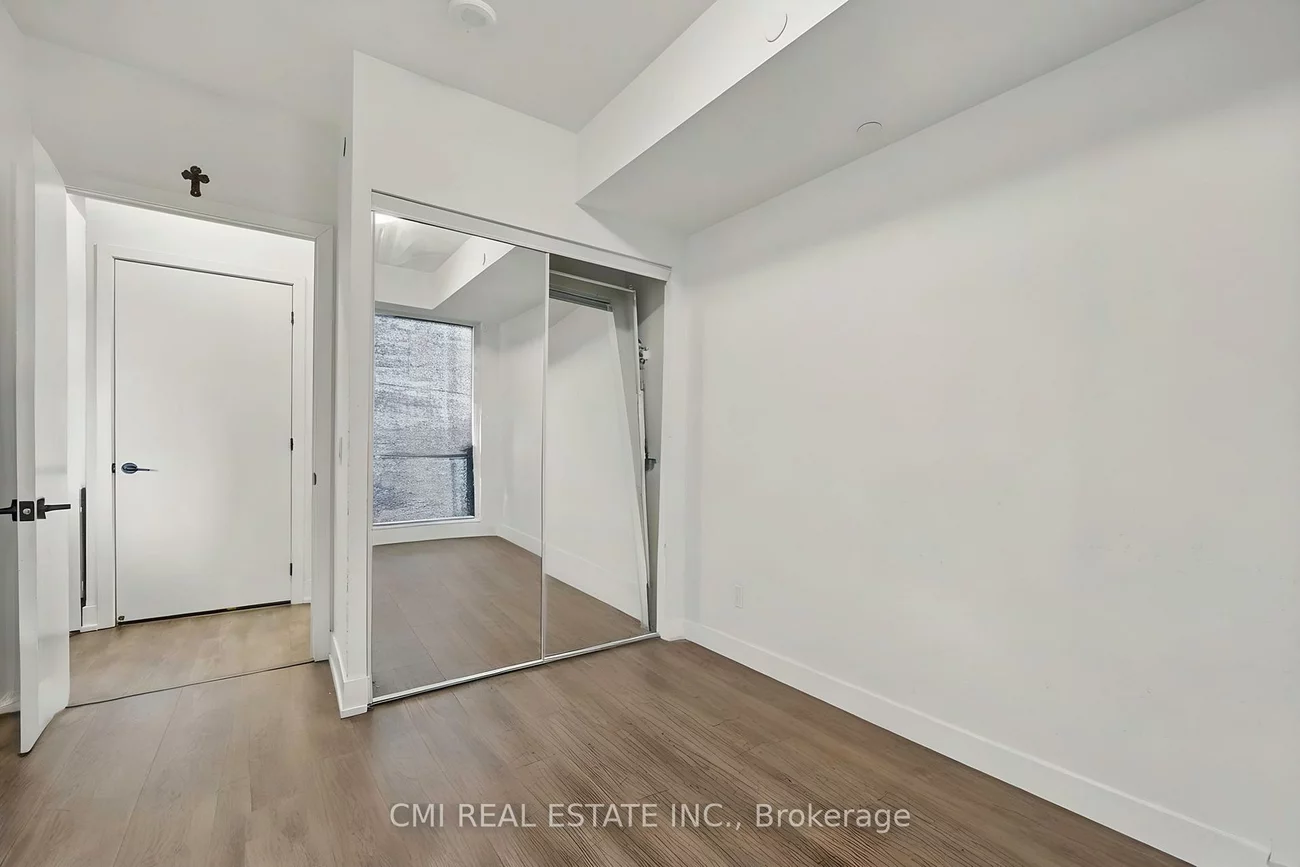 2450, Old Bronte, 1019 - WM Westmount, Oakville