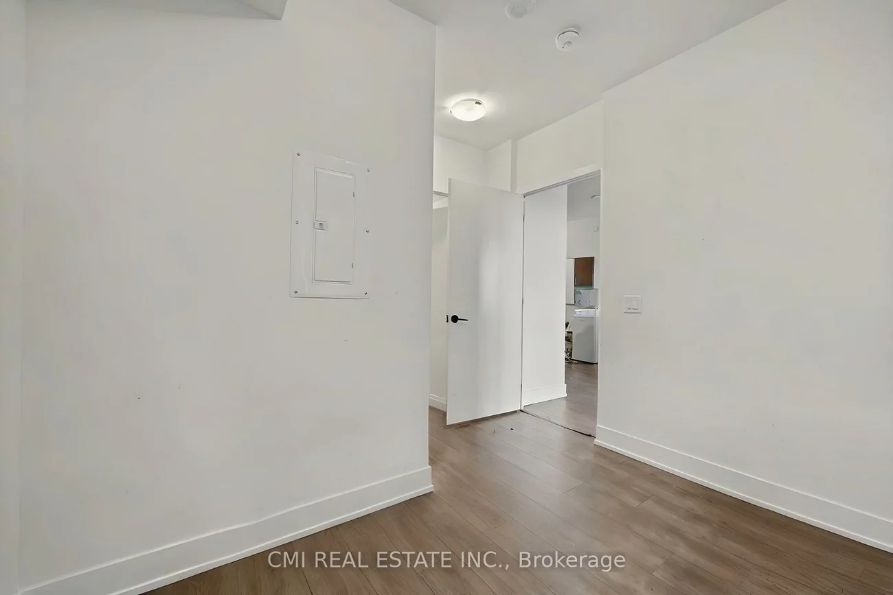 2450, Old Bronte, 1019 - WM Westmount, Oakville