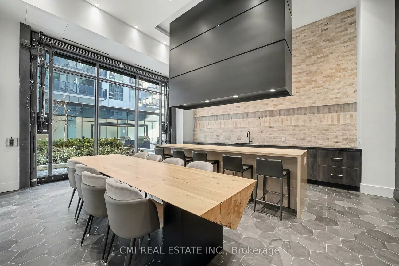 2450, Old Bronte, 1019 - WM Westmount, Oakville