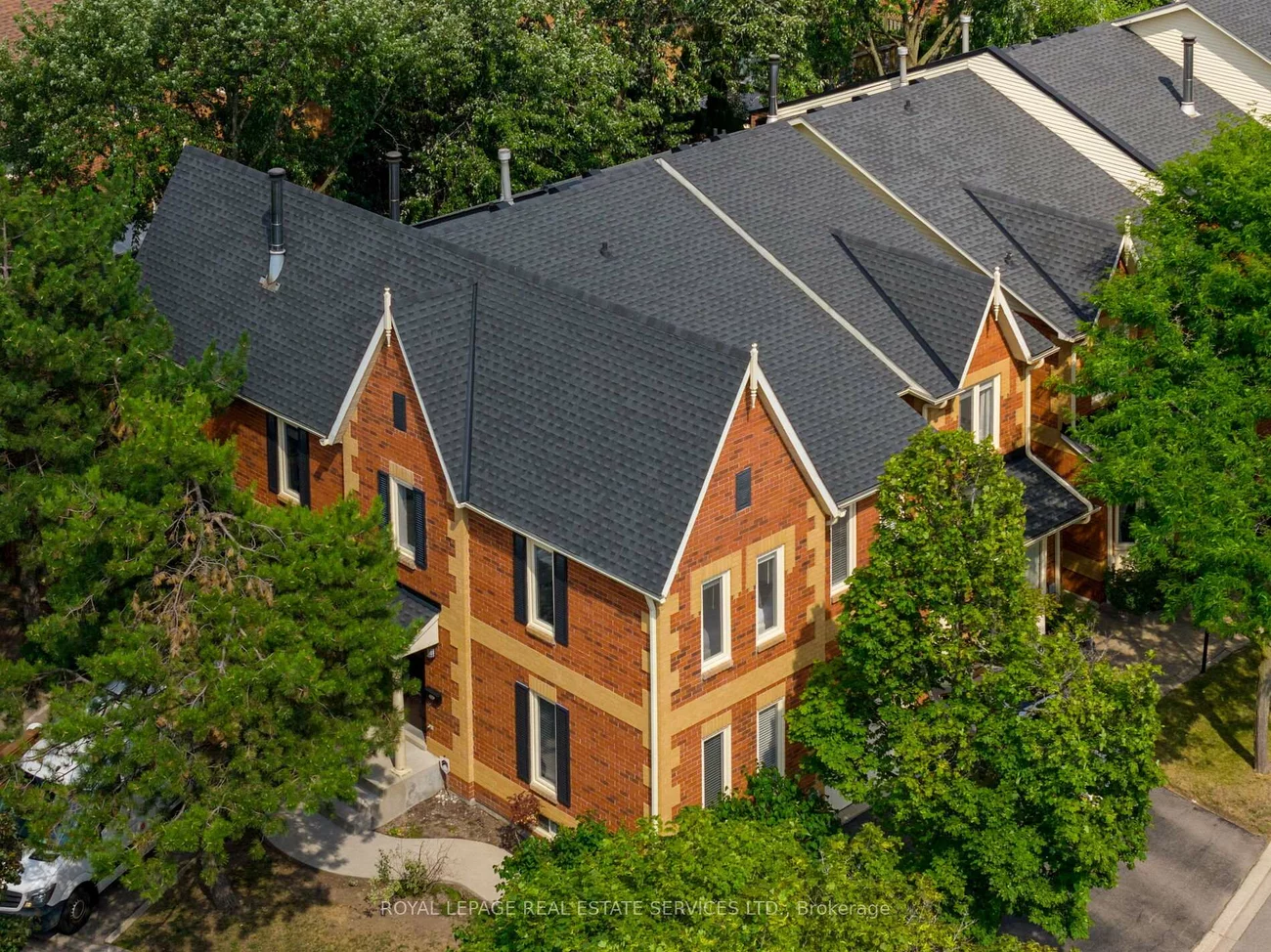 2006, Glenada, 1018 - WC Wedgewood Creek, Oakville