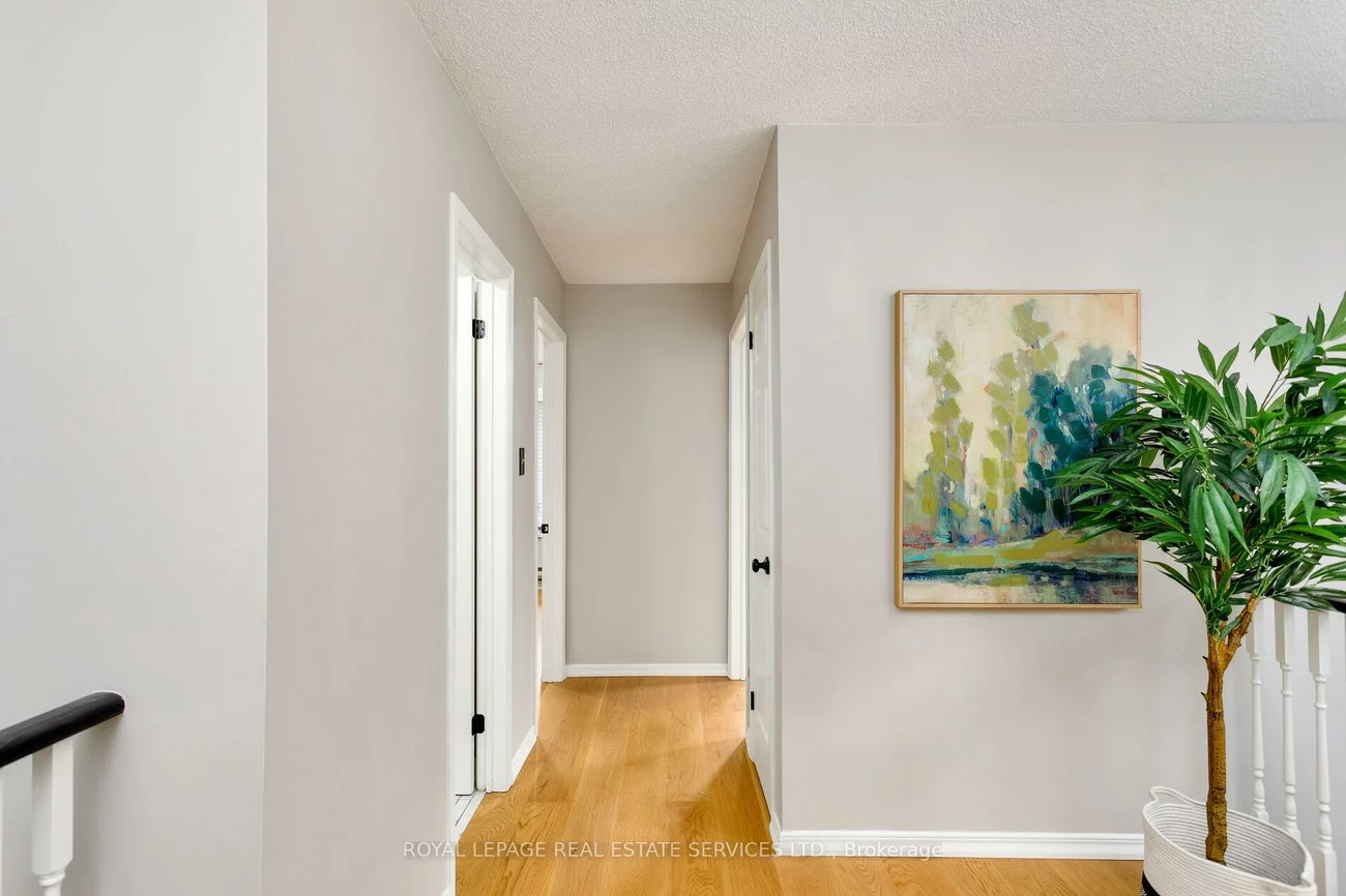 2006, Glenada, 1018 - WC Wedgewood Creek, Oakville