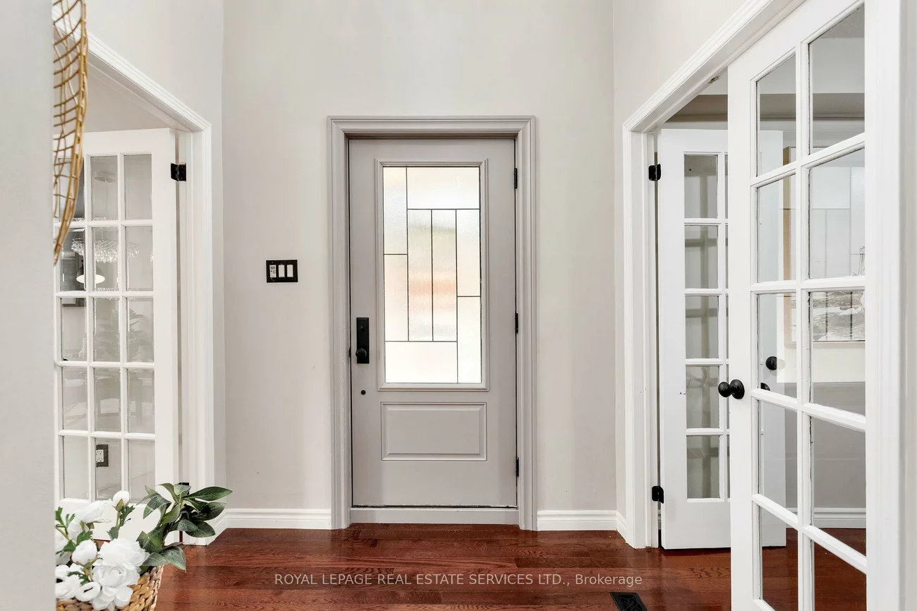 2006, Glenada, 1018 - WC Wedgewood Creek, Oakville