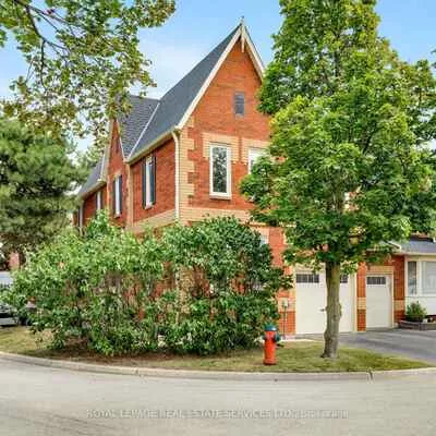 2006, Glenada, 1018 - WC Wedgewood Creek, Oakville