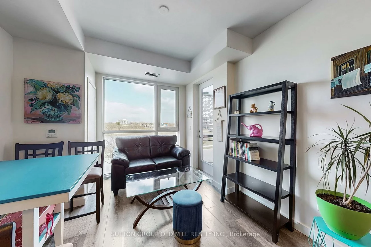 210, Sabina, 1008 - GO Glenorchy, Oakville