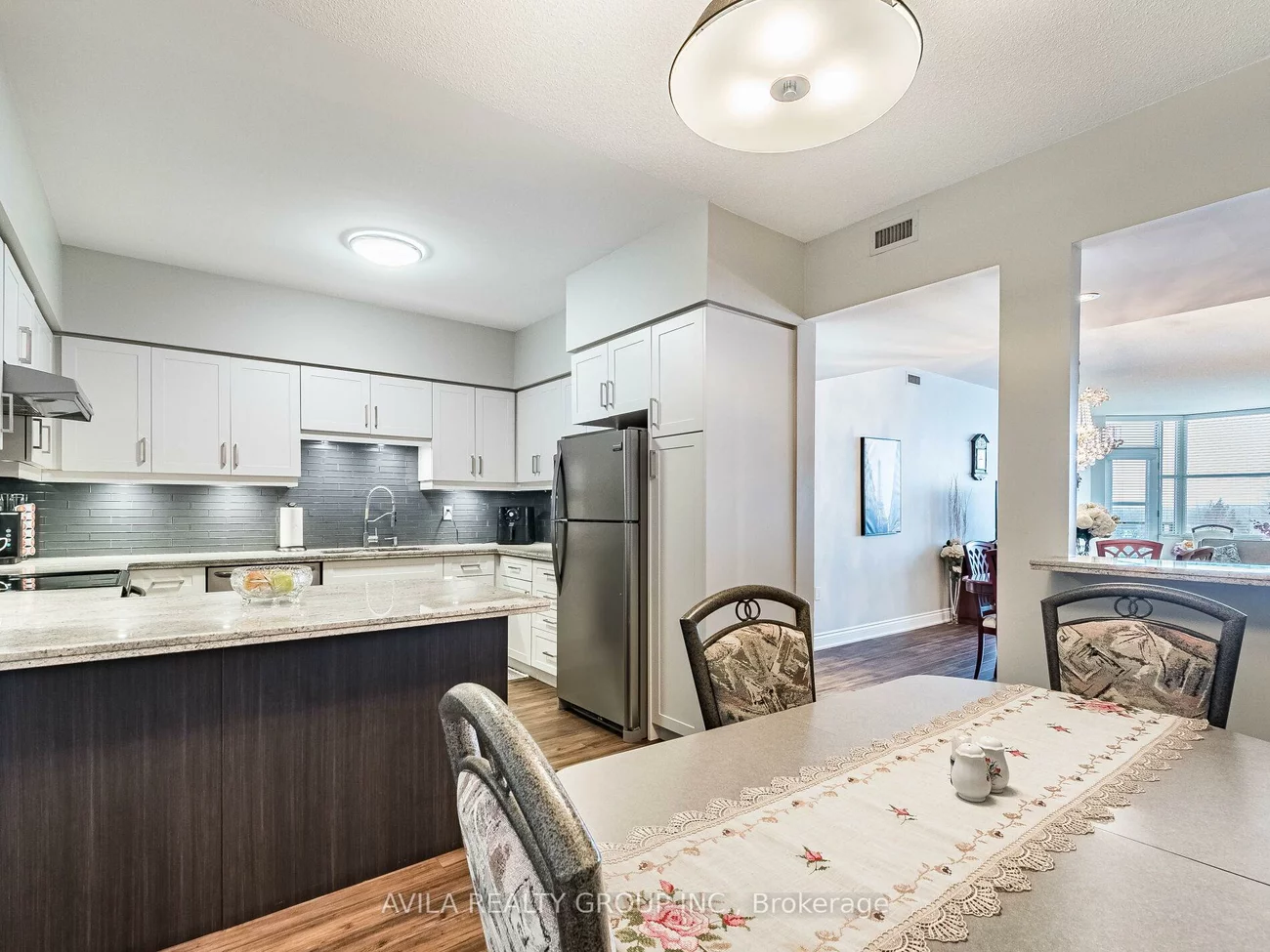 2199, Sixth, 1015 - RO River Oaks, Oakville