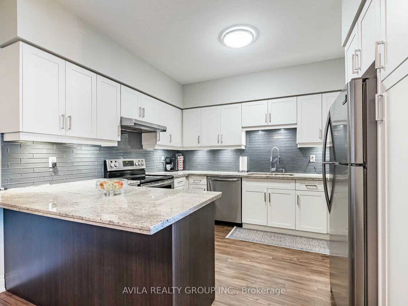 2199, Sixth, 1015 - RO River Oaks, Oakville