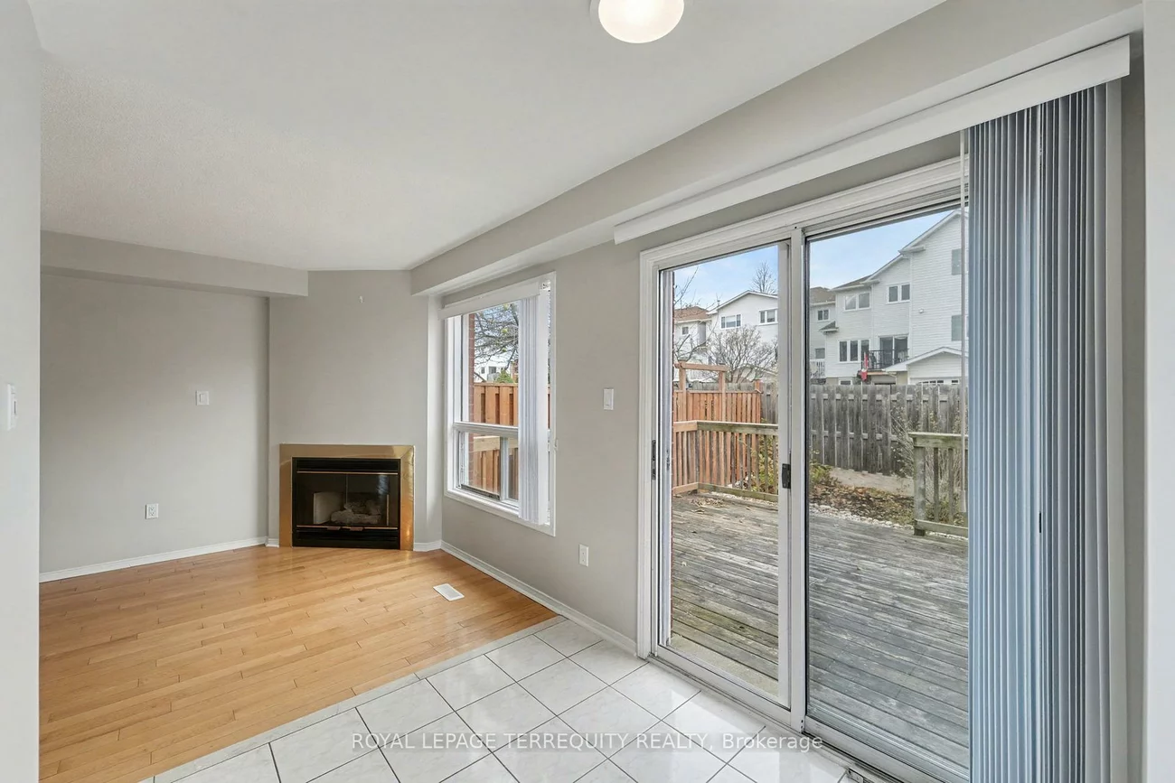 2350, Grand Ravine, 1015 - RO River Oaks, Oakville