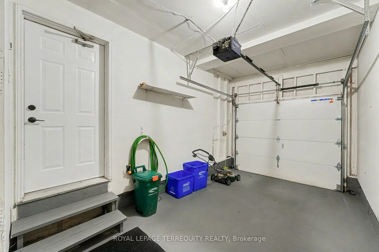 2350, Grand Ravine, 1015 - RO River Oaks, Oakville