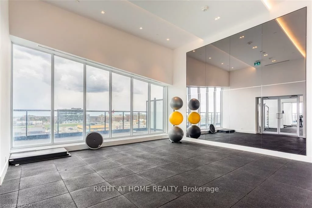 297, OAK WALK, 1015 - RO River Oaks, Oakville