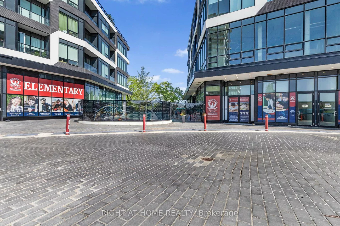 297, OAK WALK, 1015 - RO River Oaks, Oakville