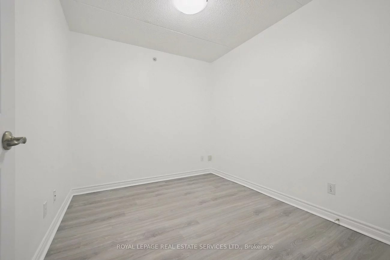 1450, Bishops, 1007 - GA Glen Abbey, Oakville