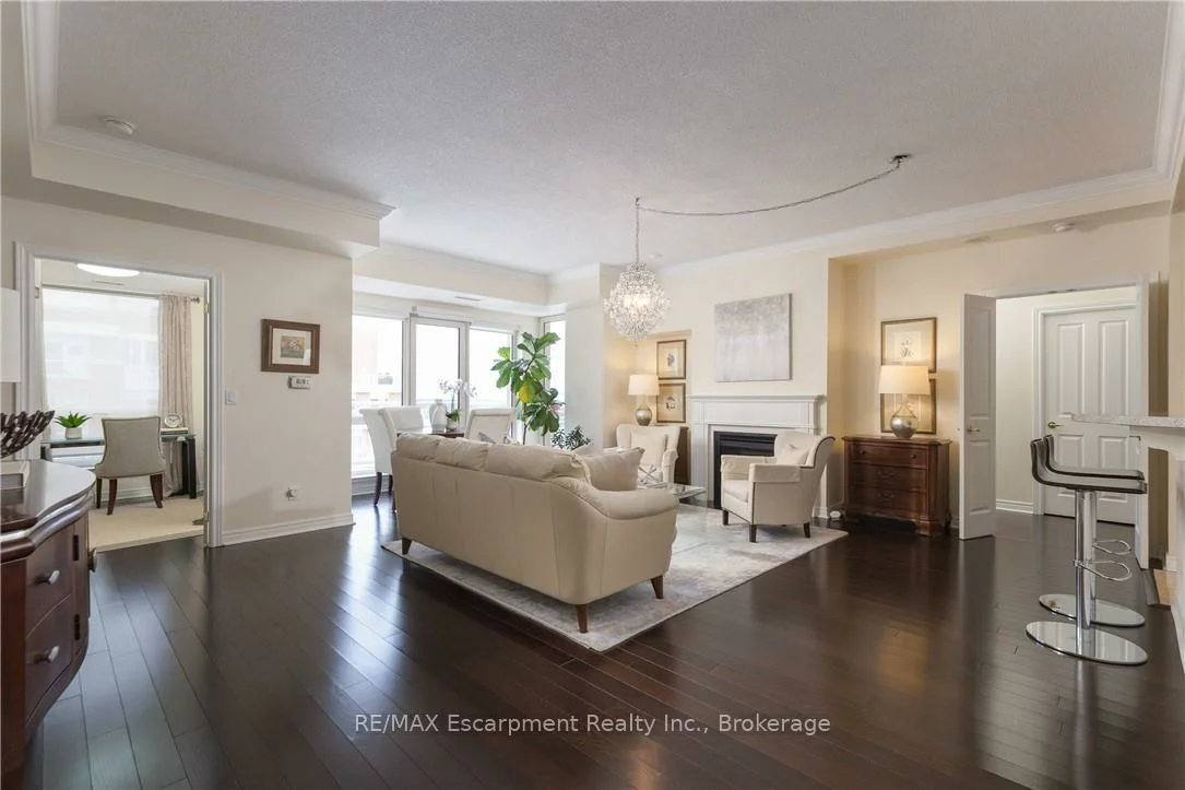 50, Old Mill, 1013 - OO Old Oakville, Oakville