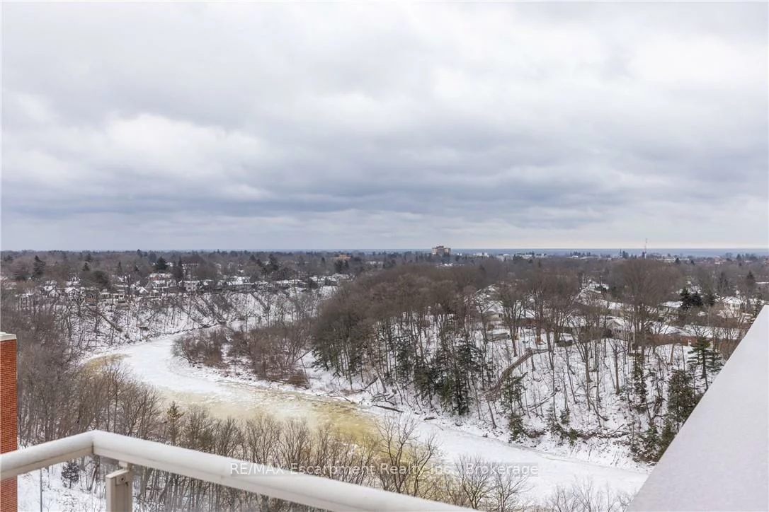 50, Old Mill, 1013 - OO Old Oakville, Oakville