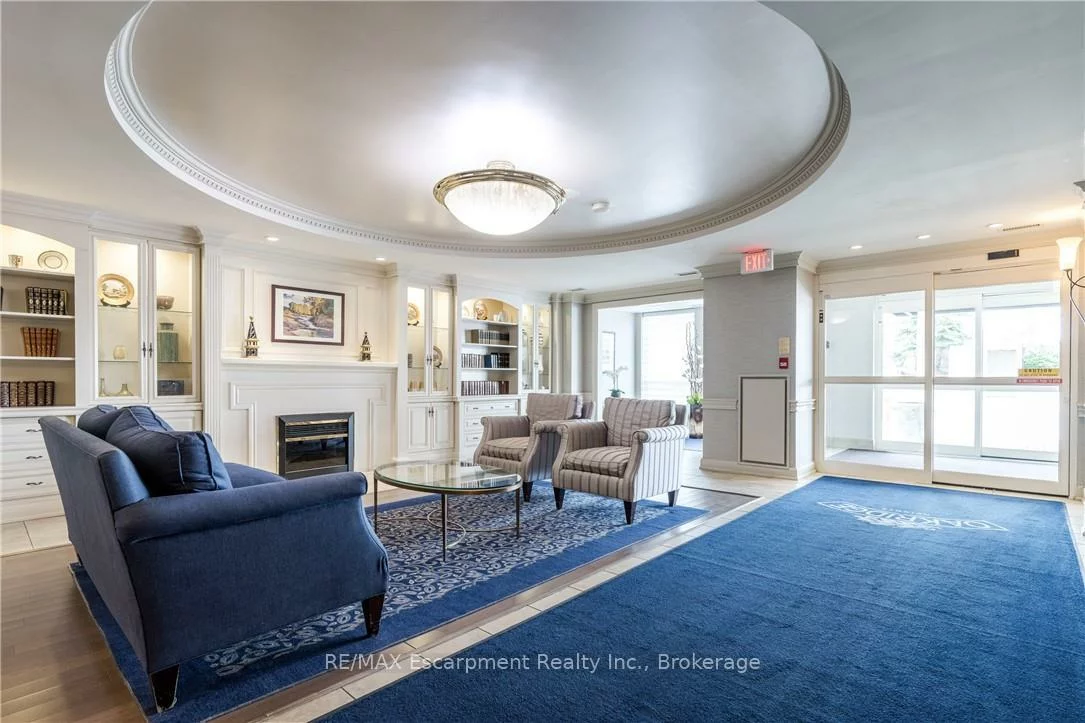 50, Old Mill, 1013 - OO Old Oakville, Oakville