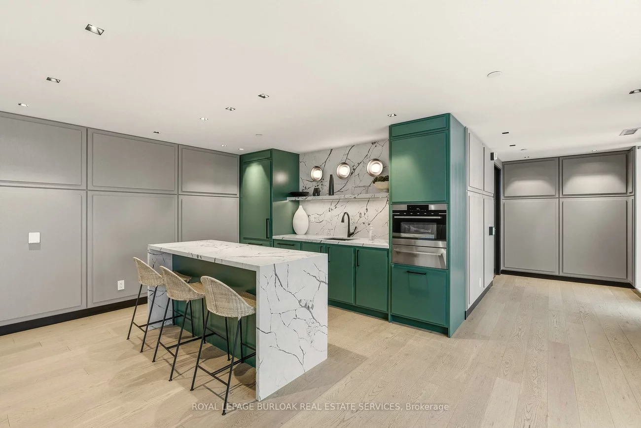 3200, William Coltson, 1010 - JM Joshua Meadows, Oakville