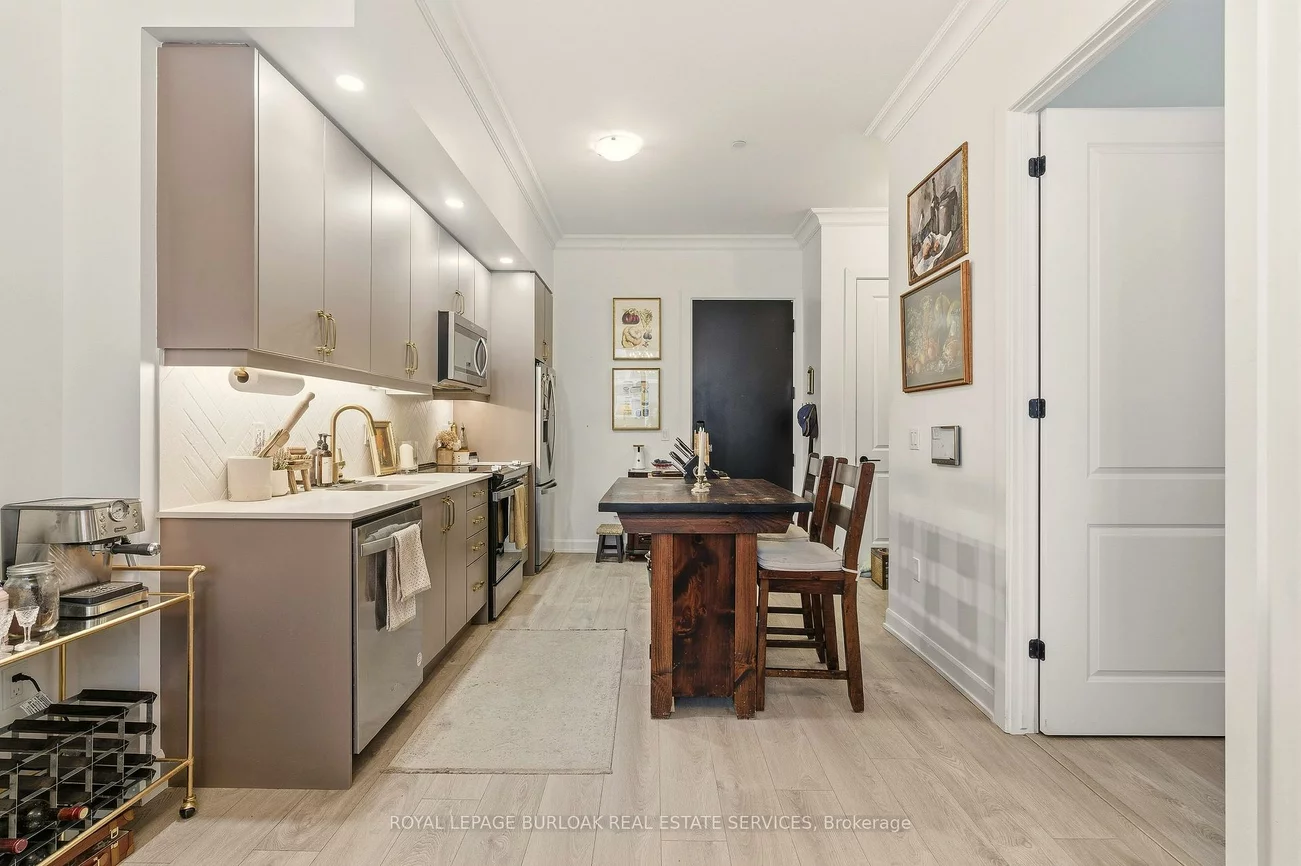 3200, William Coltson, 1010 - JM Joshua Meadows, Oakville