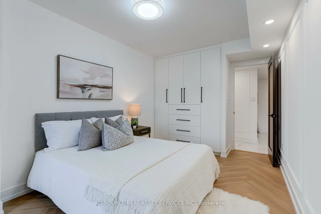 2175, Marine, 1001 - BR Bronte, Oakville