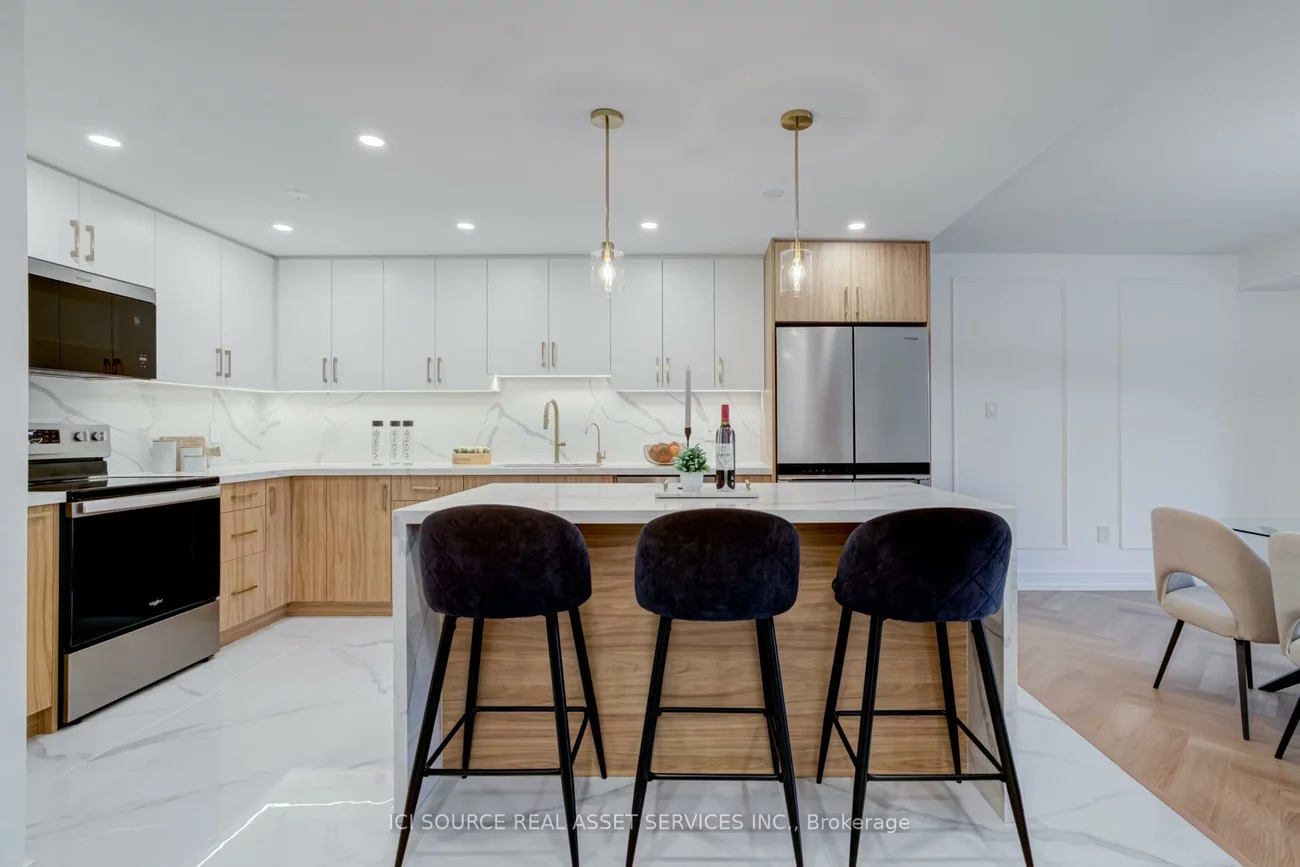 2175, Marine, 1001 - BR Bronte, Oakville