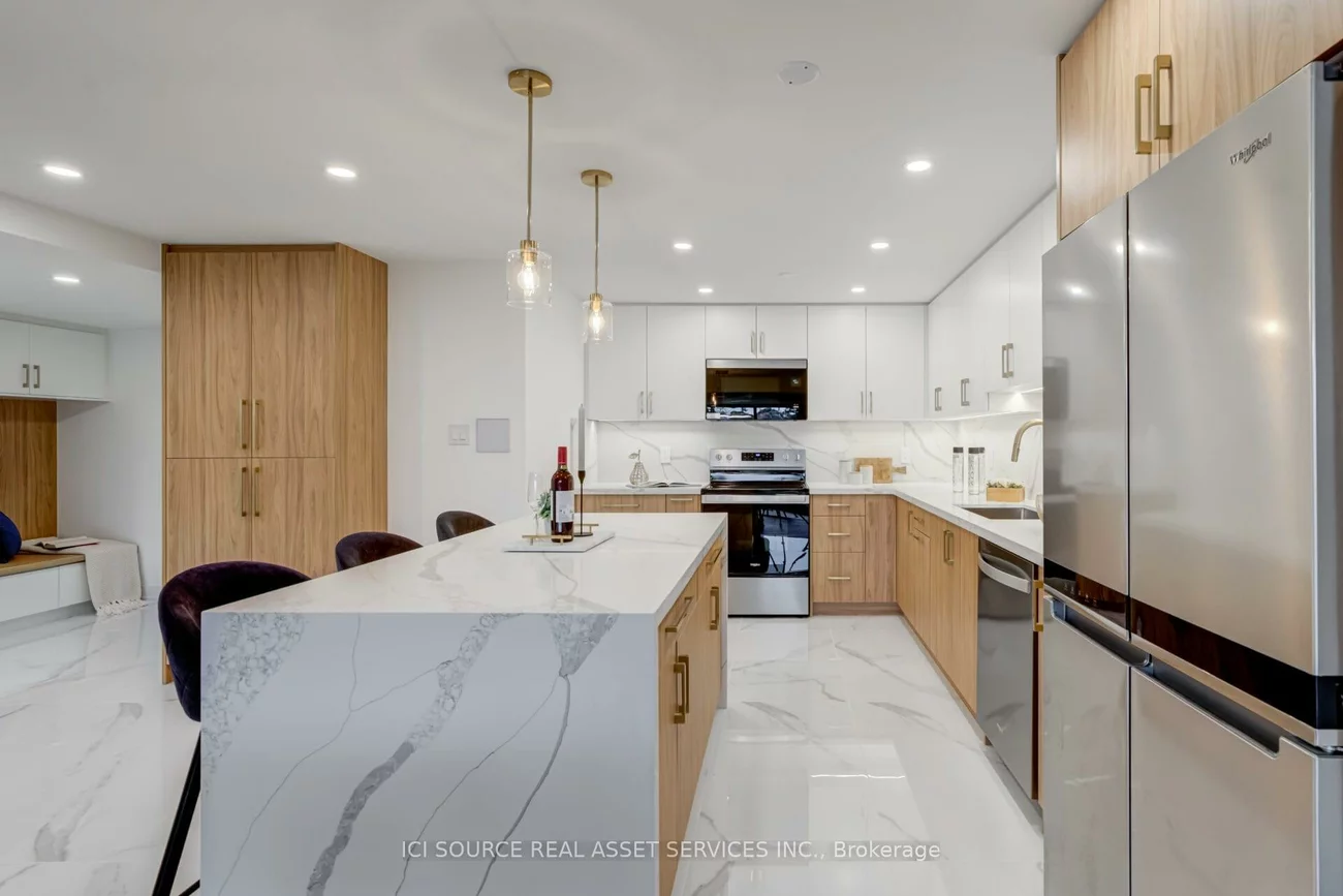 2175, Marine, 1001 - BR Bronte, Oakville