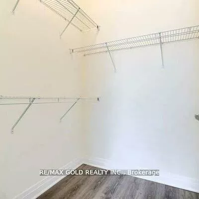 128, Grovewood, 1040 - OA Rural Oakville, Oakville