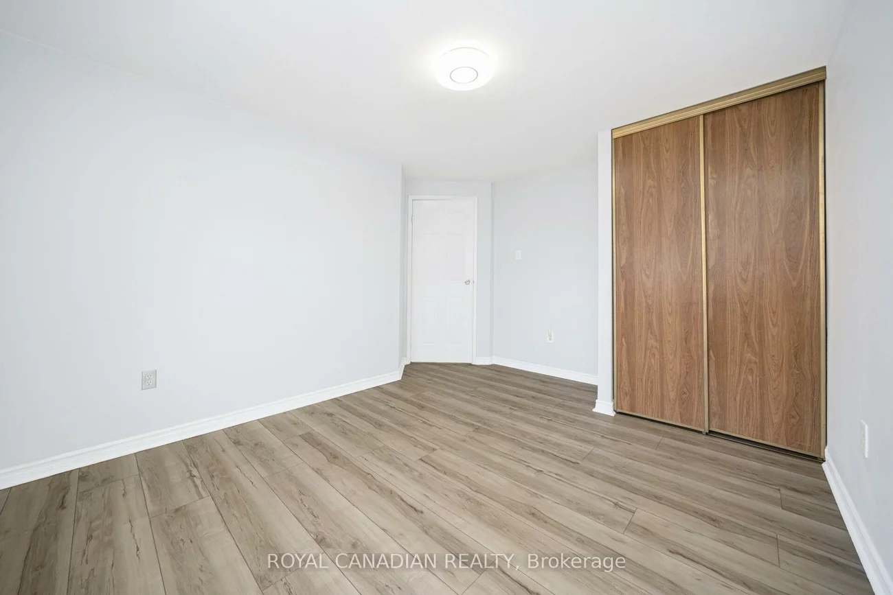 1538, Lancaster, 1005 - FA Falgarwood, Oakville