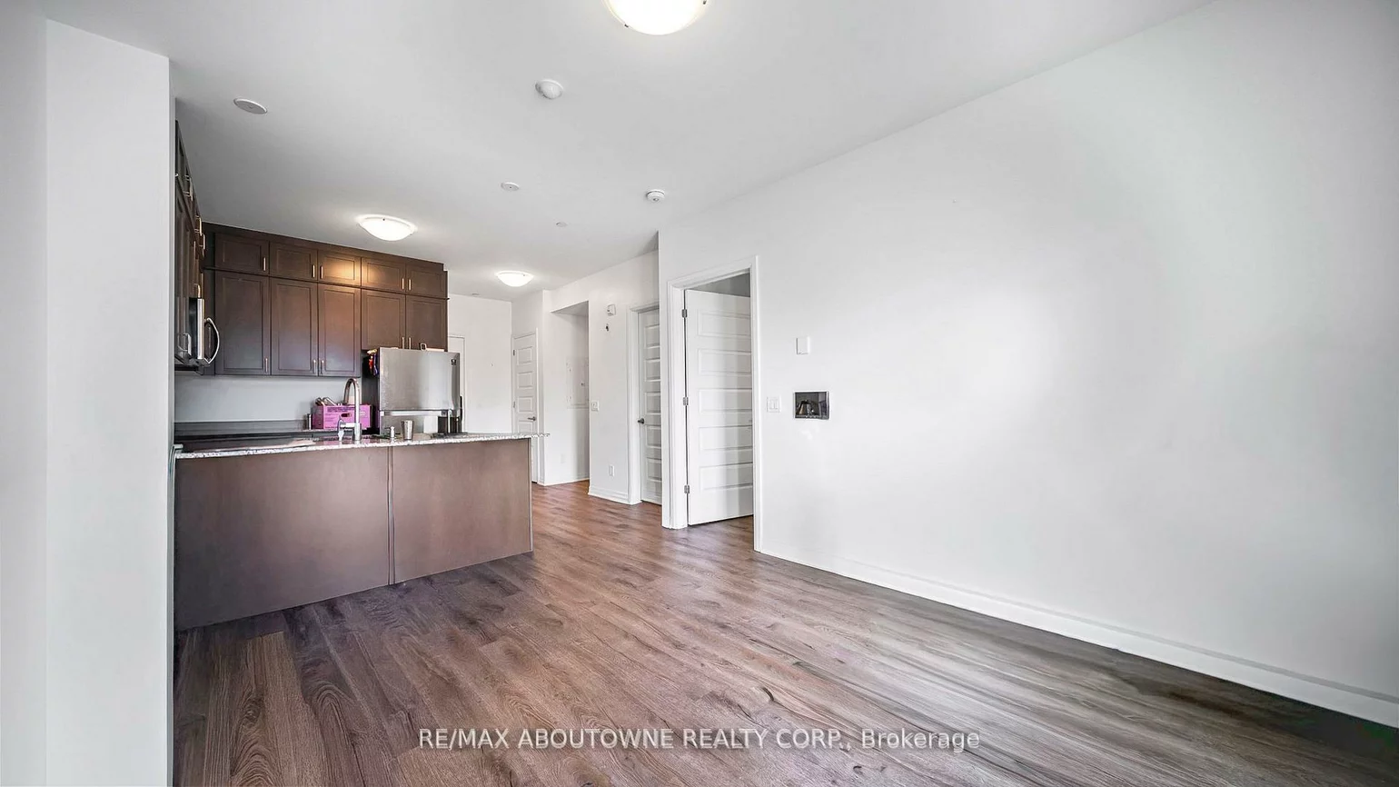 95, Dundas, 1008 - GO Glenorchy, Oakville