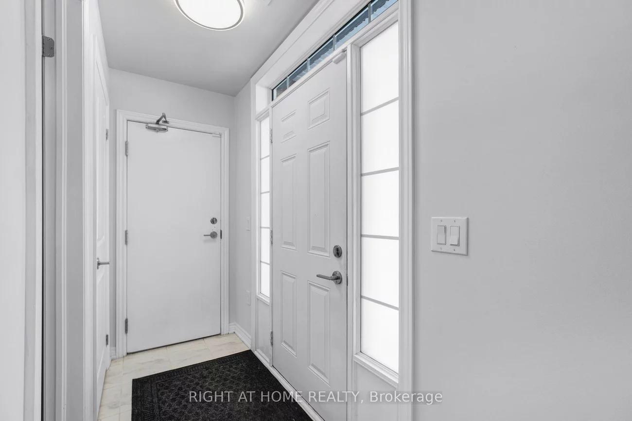 277, Gatwick, 1015 - RO River Oaks, Oakville