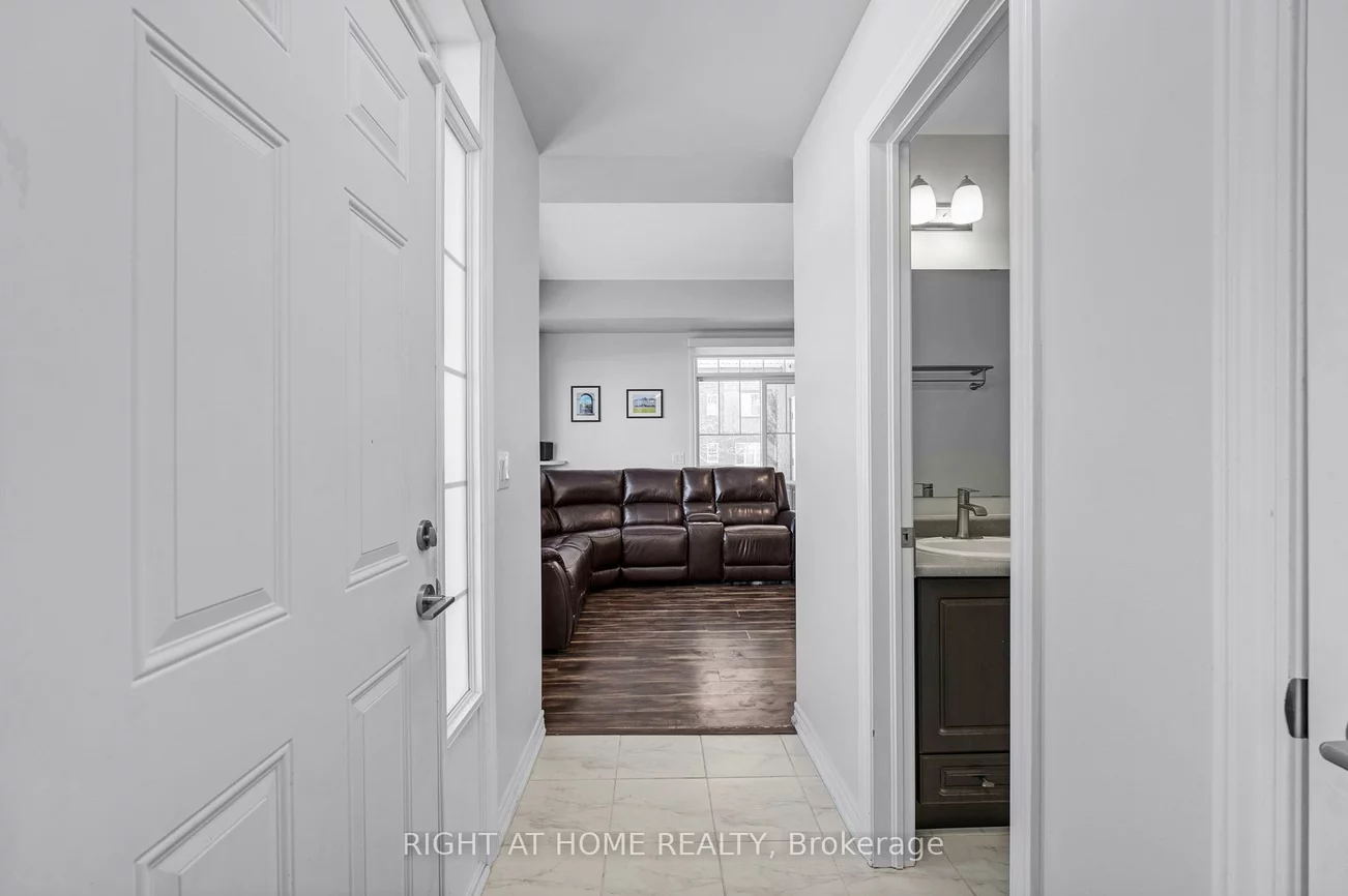 277, Gatwick, 1015 - RO River Oaks, Oakville