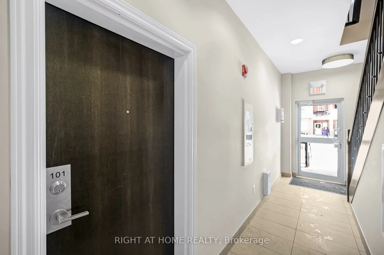 277, Gatwick, 1015 - RO River Oaks, Oakville