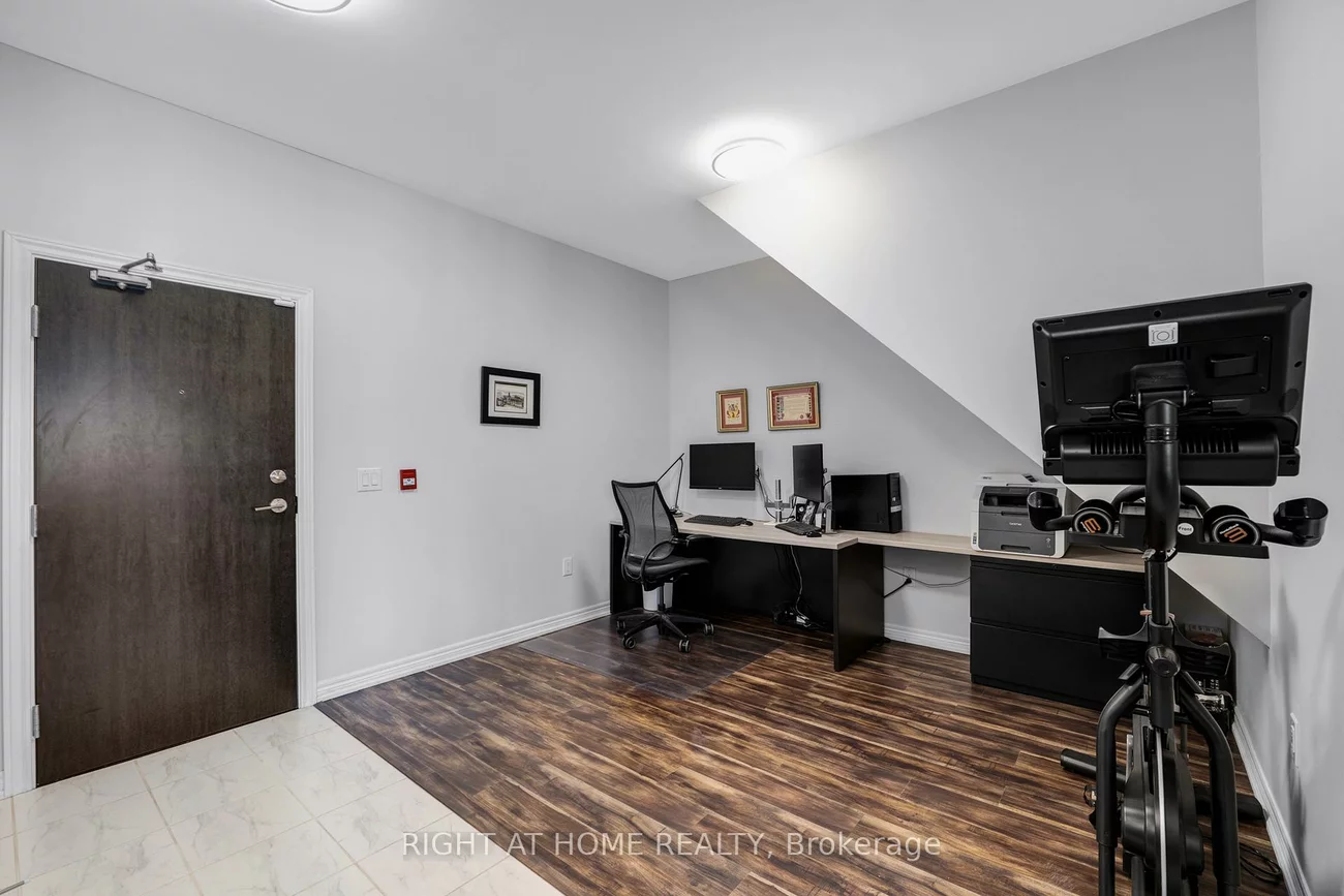 277, Gatwick, 1015 - RO River Oaks, Oakville