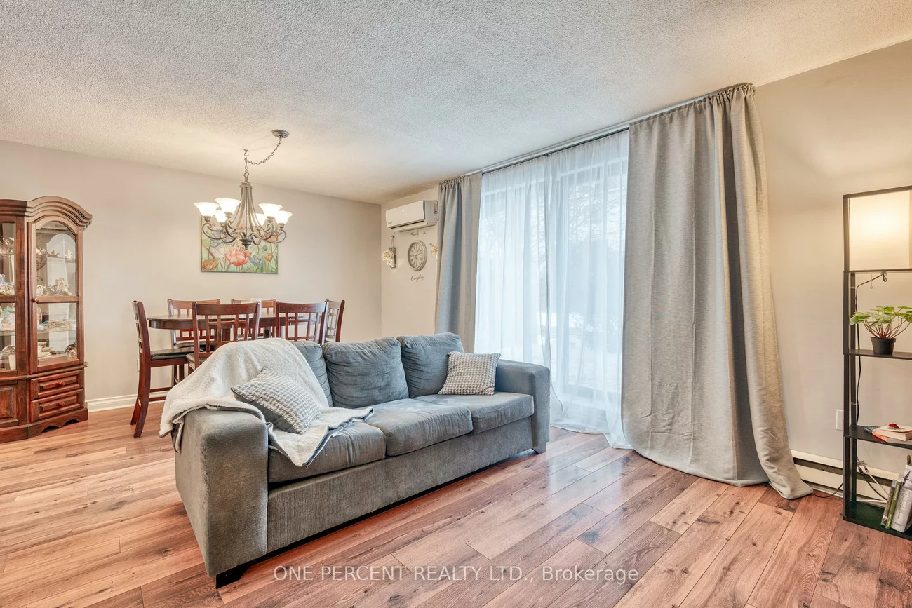 1036, Falgarwood, 1005 - FA Falgarwood, Oakville