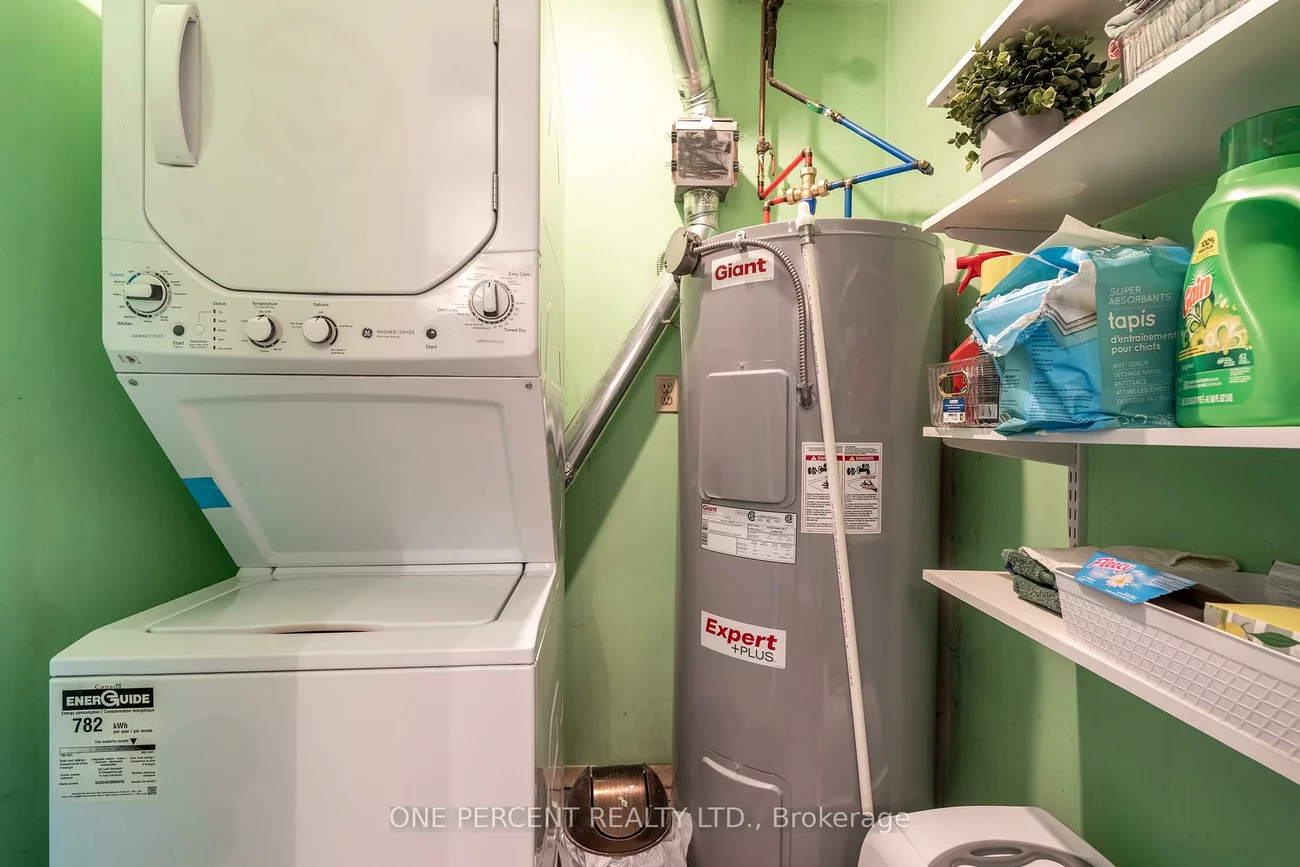 1036, Falgarwood, 1005 - FA Falgarwood, Oakville