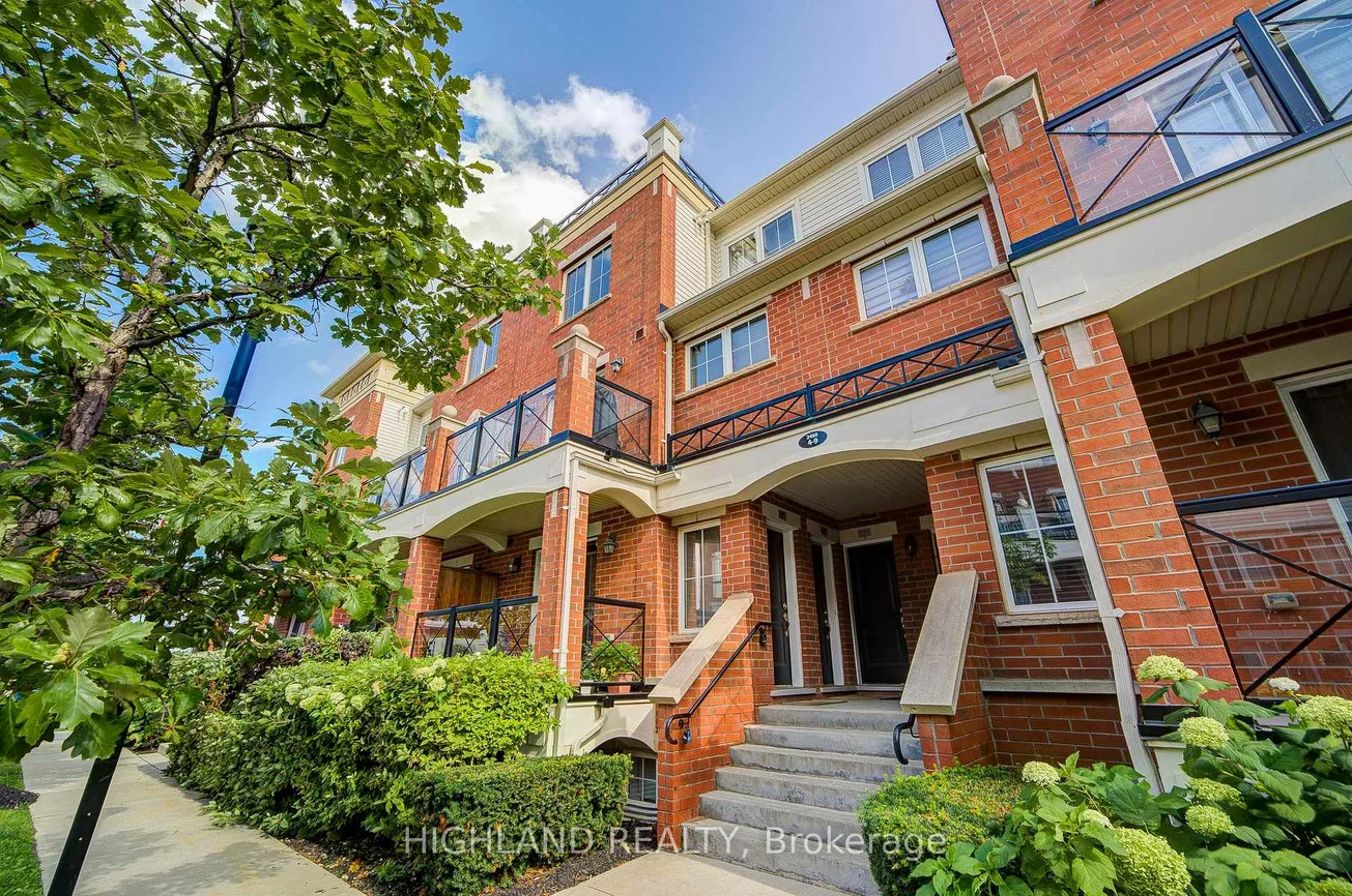 2460, Post, 1015 - RO River Oaks, Oakville