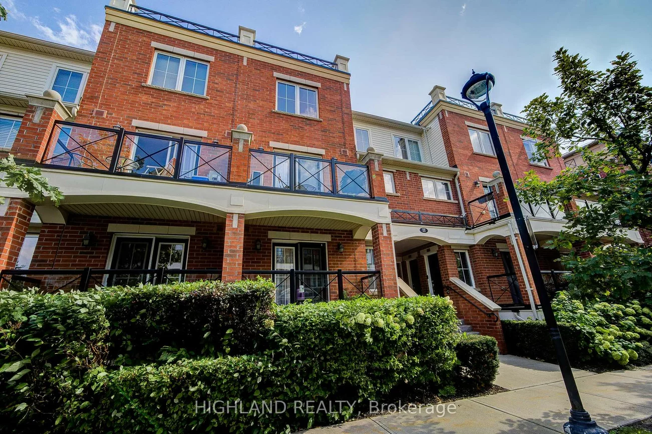 2460, Post, 1015 - RO River Oaks, Oakville