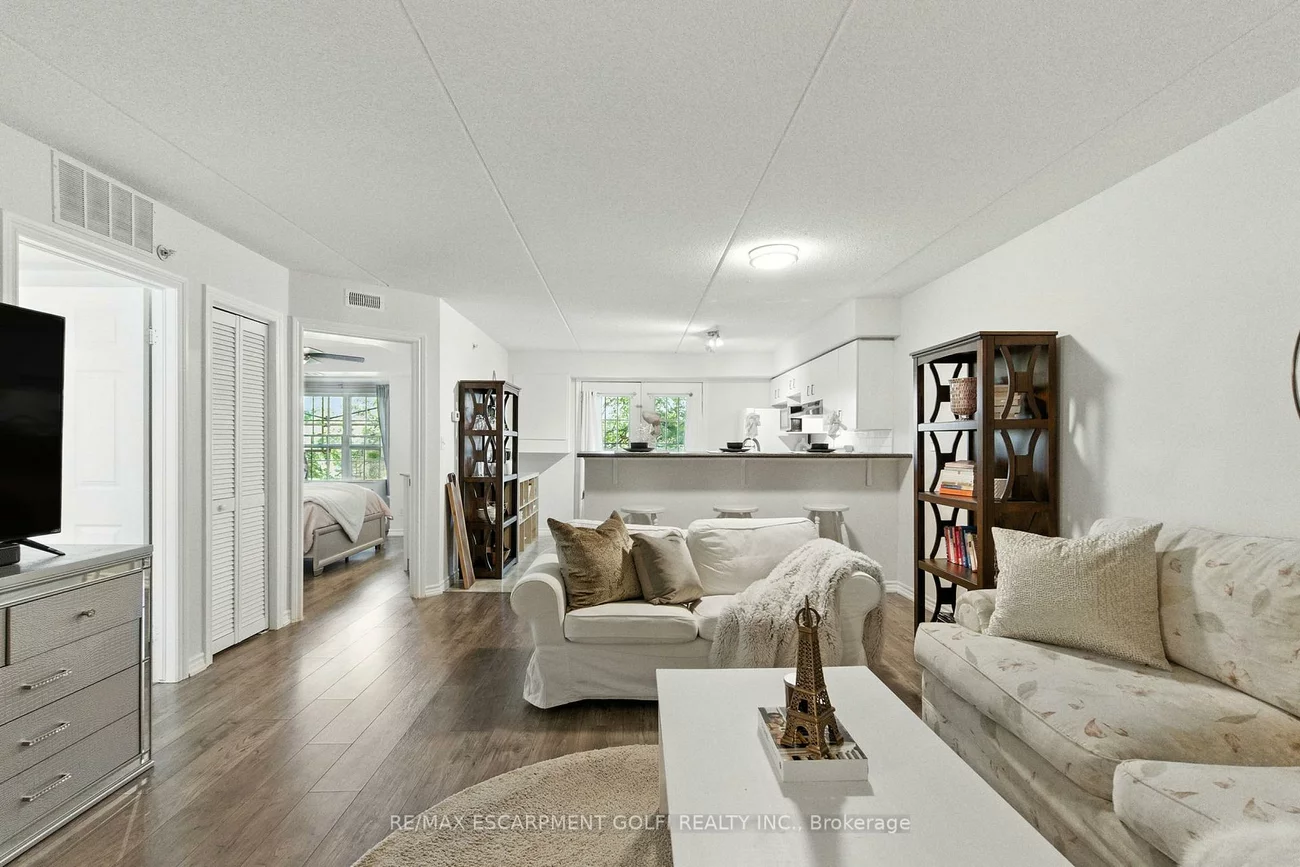 1490, Bishops, 1007 - GA Glen Abbey, Oakville