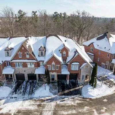 300, Ravineview, 1018 - WC Wedgewood Creek, Oakville