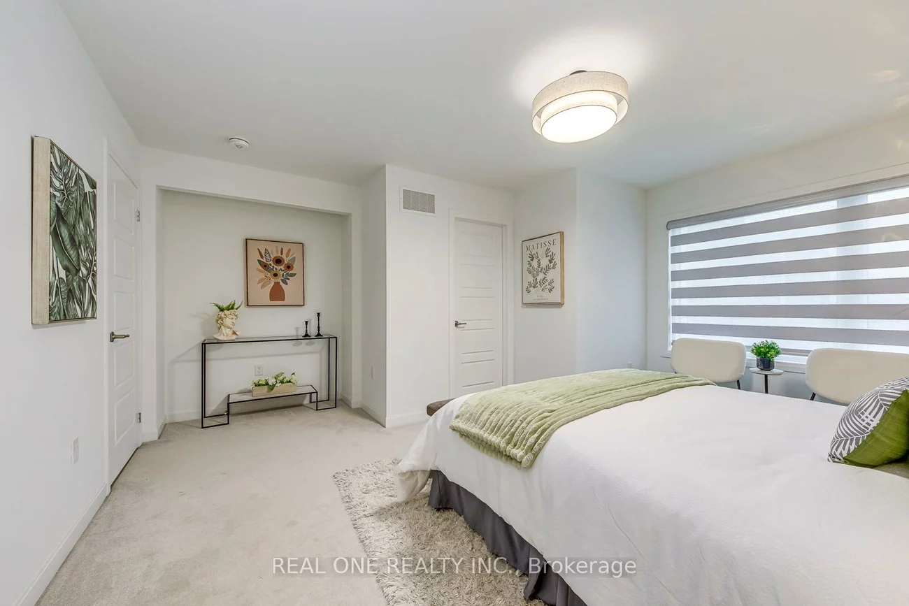 99, Grovewood, 1008 - GO Glenorchy, Oakville