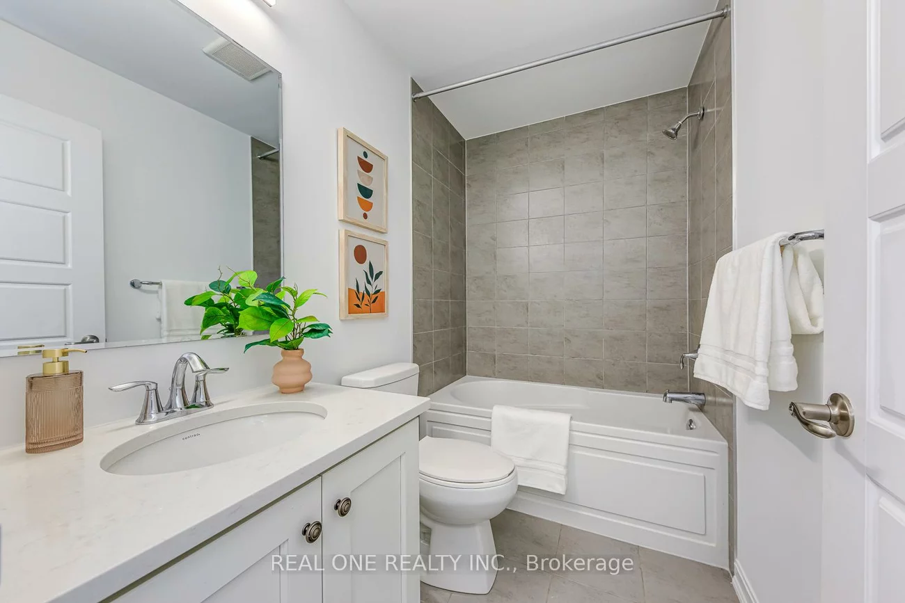 99, Grovewood, 1008 - GO Glenorchy, Oakville