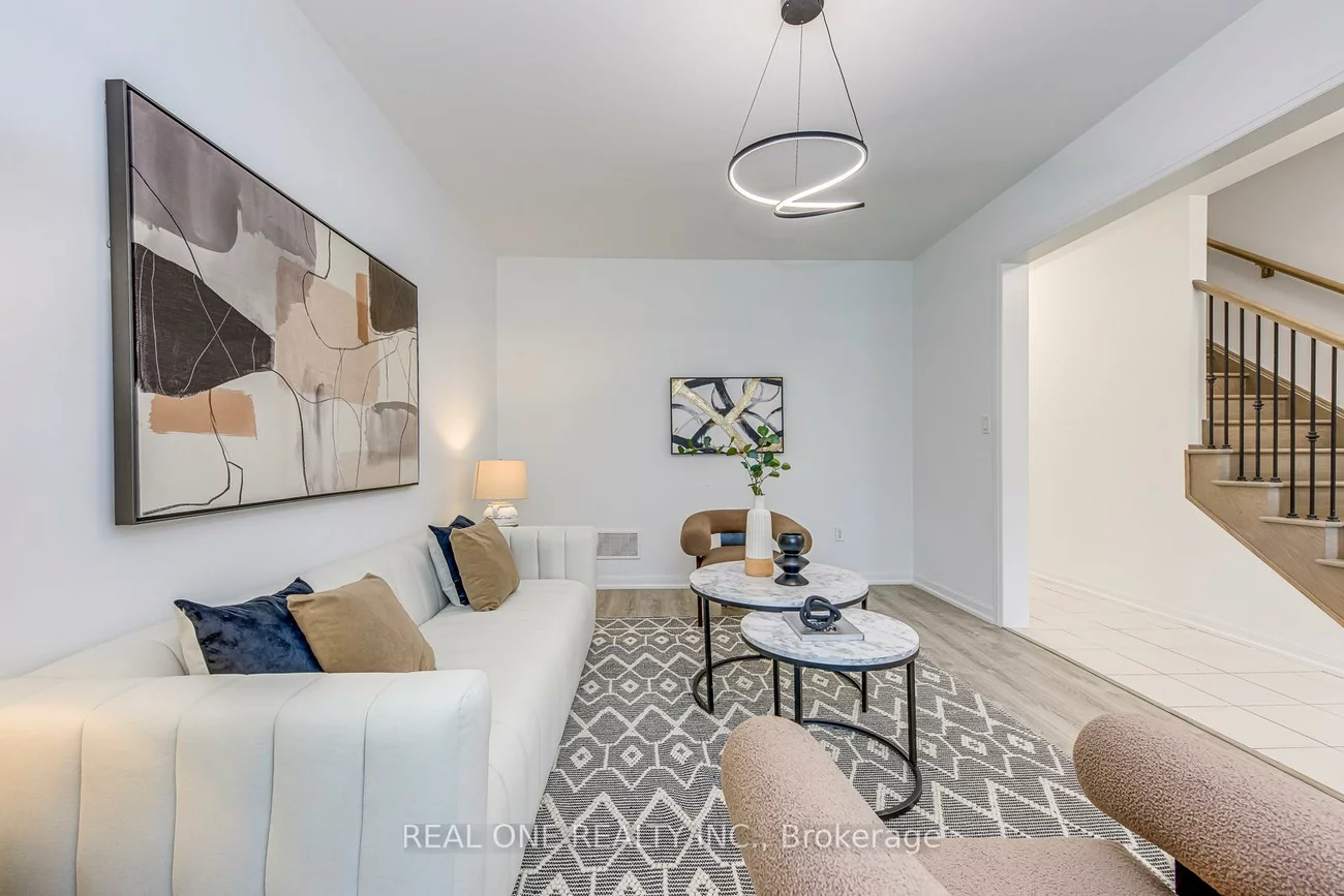 99, Grovewood, 1008 - GO Glenorchy, Oakville