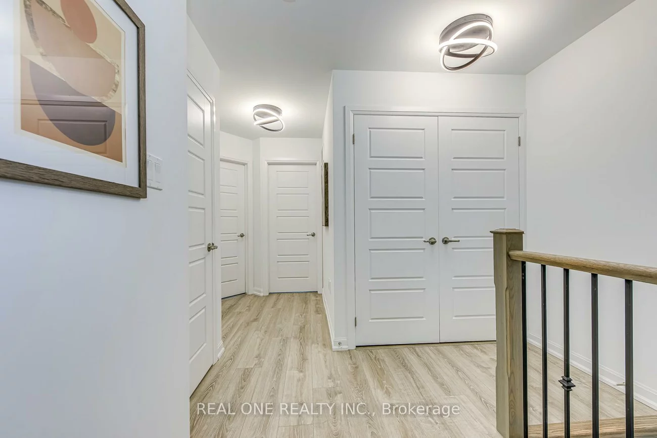 99, Grovewood, 1008 - GO Glenorchy, Oakville