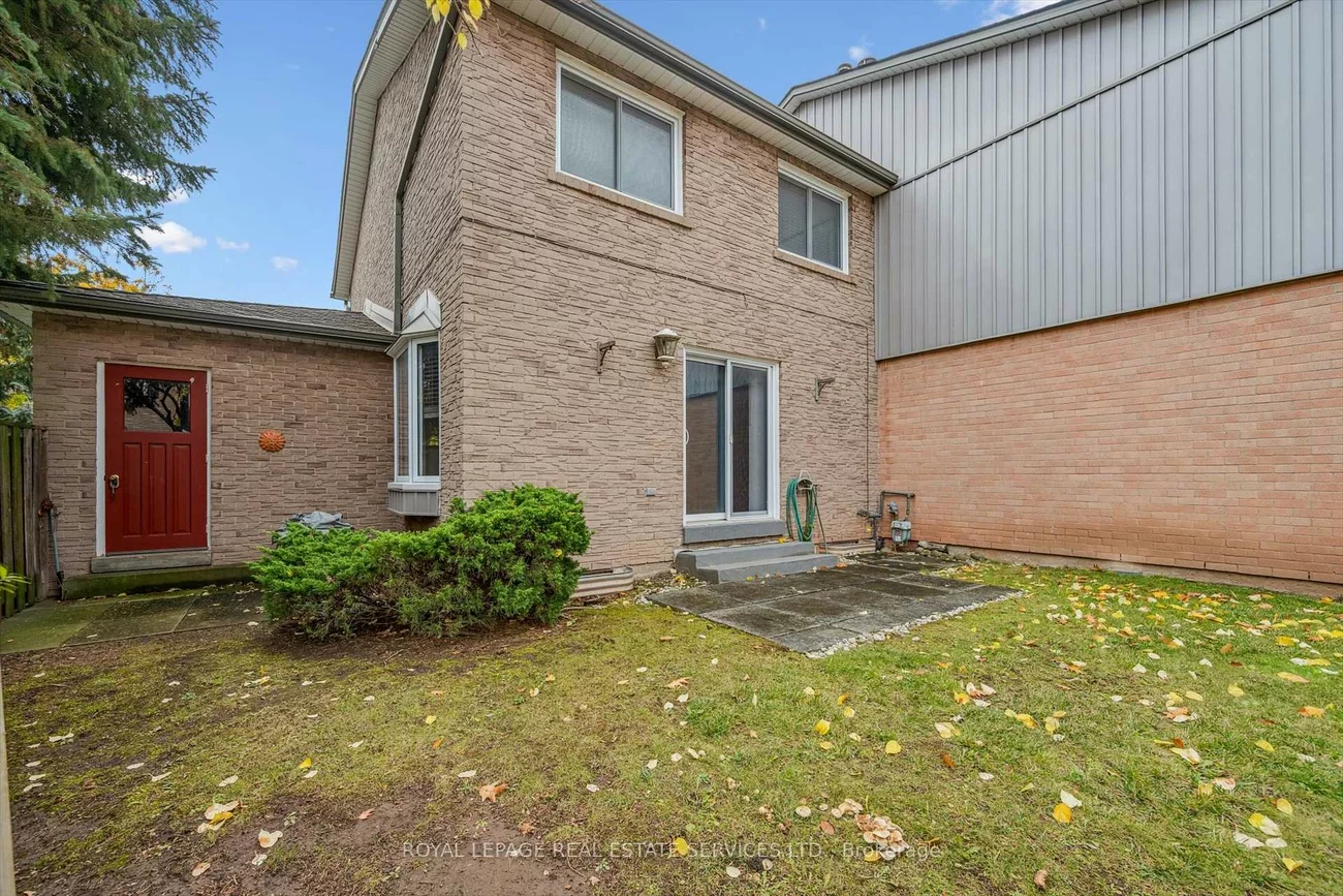 1241, McCraney, 1003 - CP College Park, Oakville